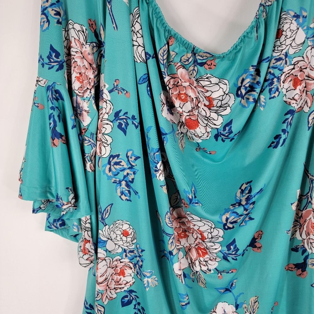 Roommates Blue Floral Blouse Sz 1X New - Picture 2 of 6